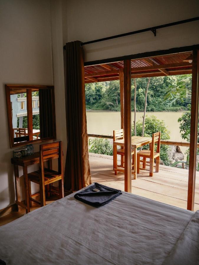 Meexok Guesthouse Нонгкио Экстерьер фото