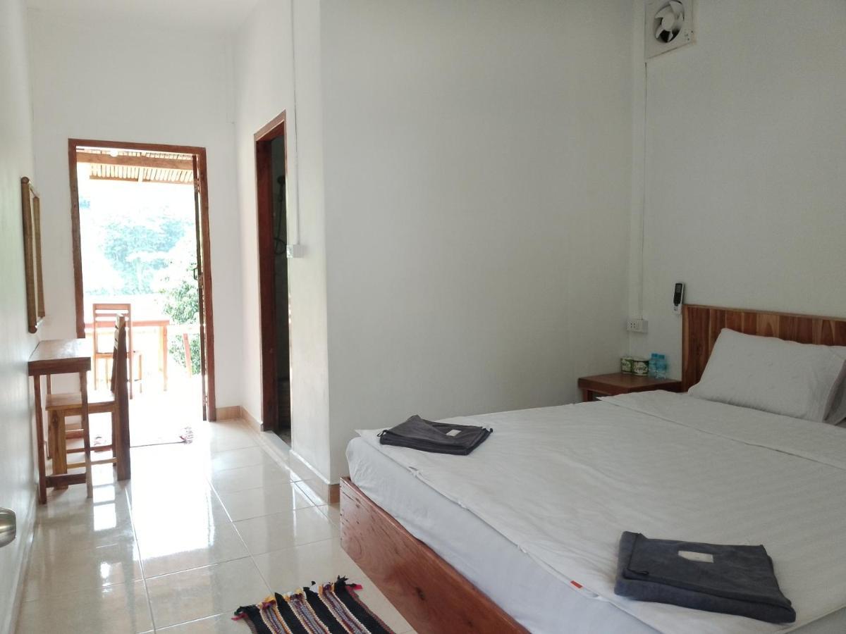 Meexok Guesthouse Нонгкио Экстерьер фото
