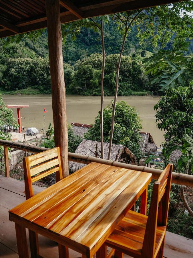 Meexok Guesthouse Нонгкио Экстерьер фото