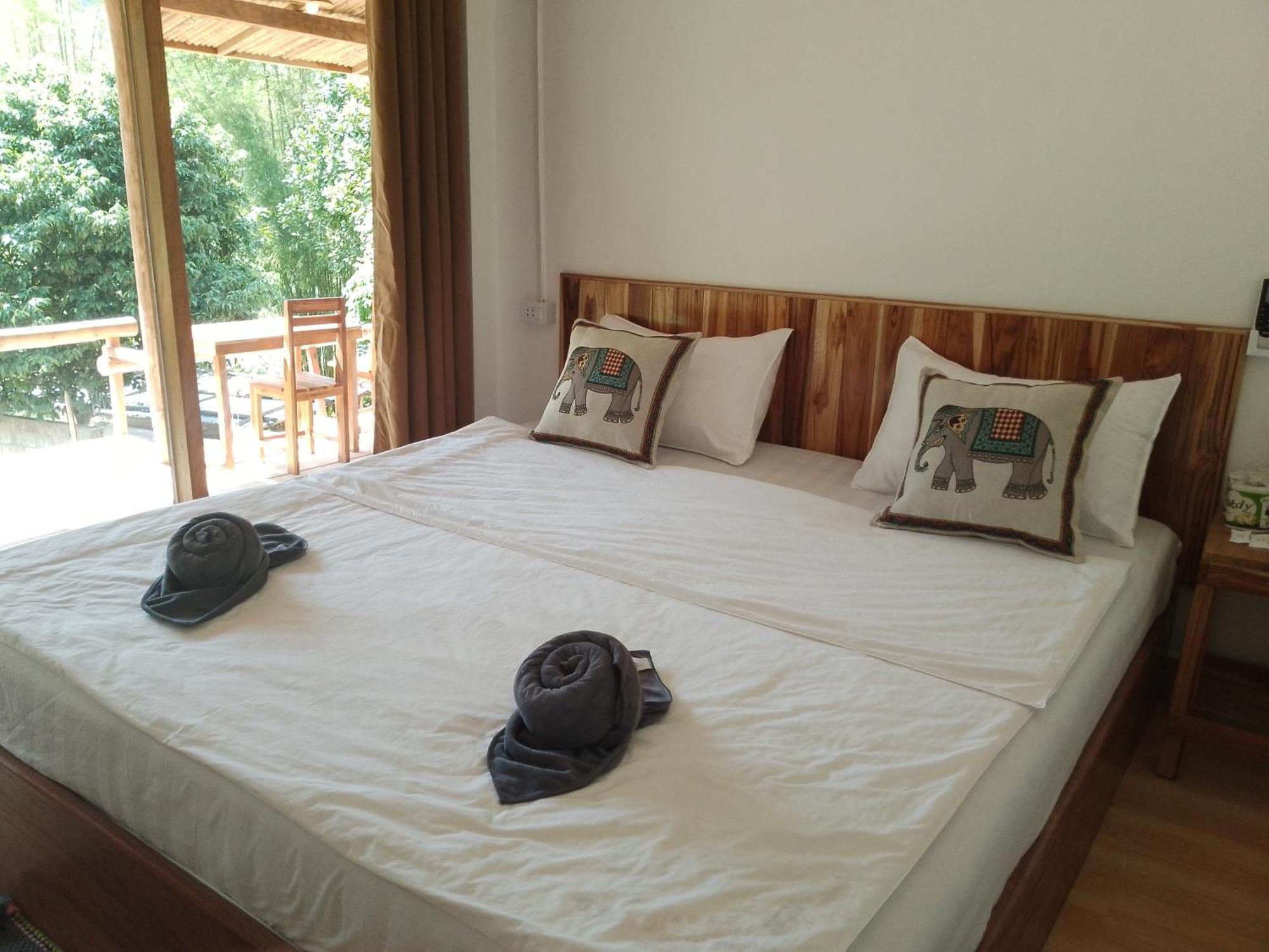 Meexok Guesthouse Нонгкио Экстерьер фото