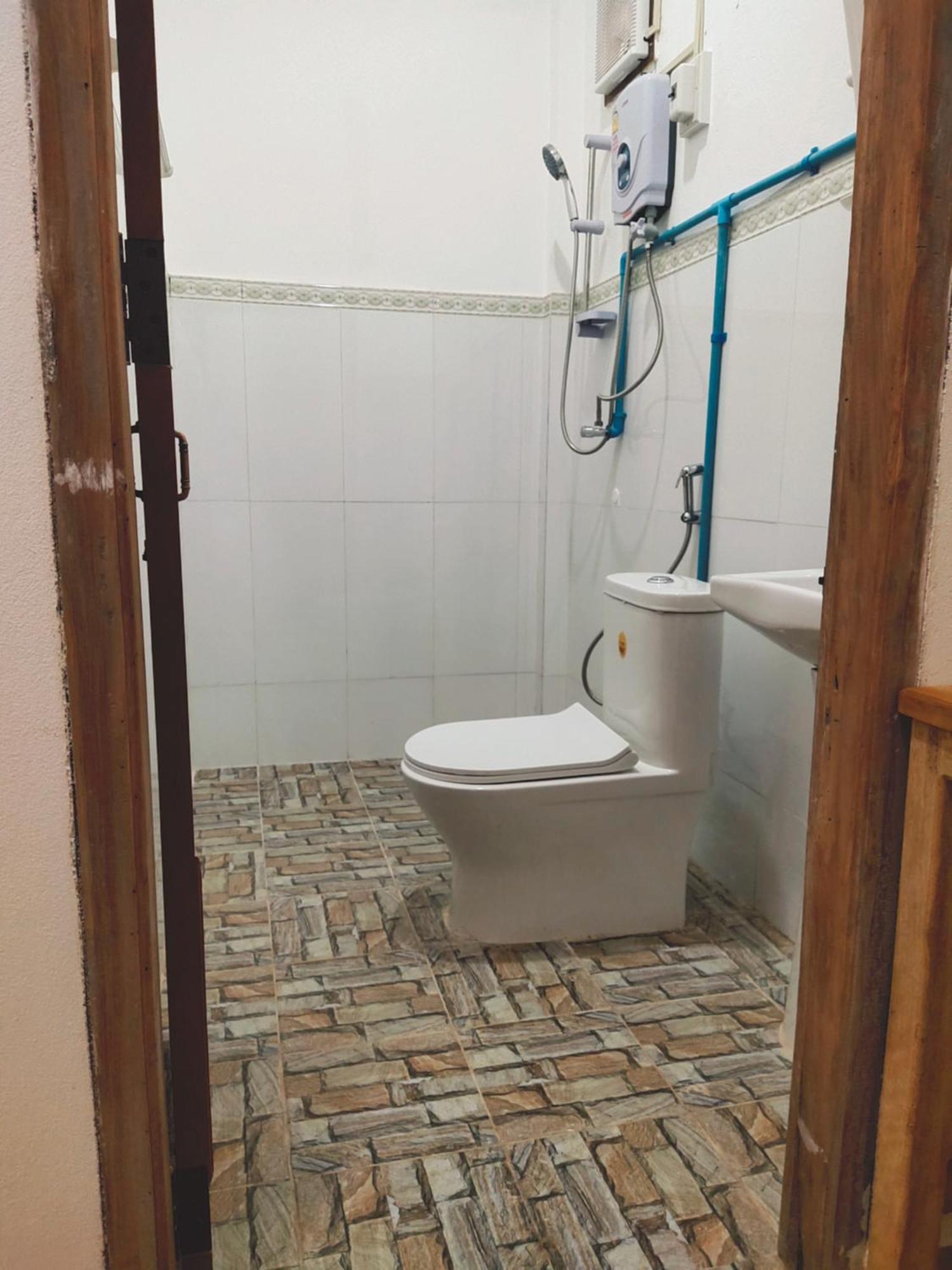 Meexok Guesthouse Нонгкио Экстерьер фото